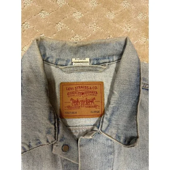 Levi's Denim Jacket Men's XL Light Wash Harley-Davidson Back Patch Biker Custom - Picture 4 of 5